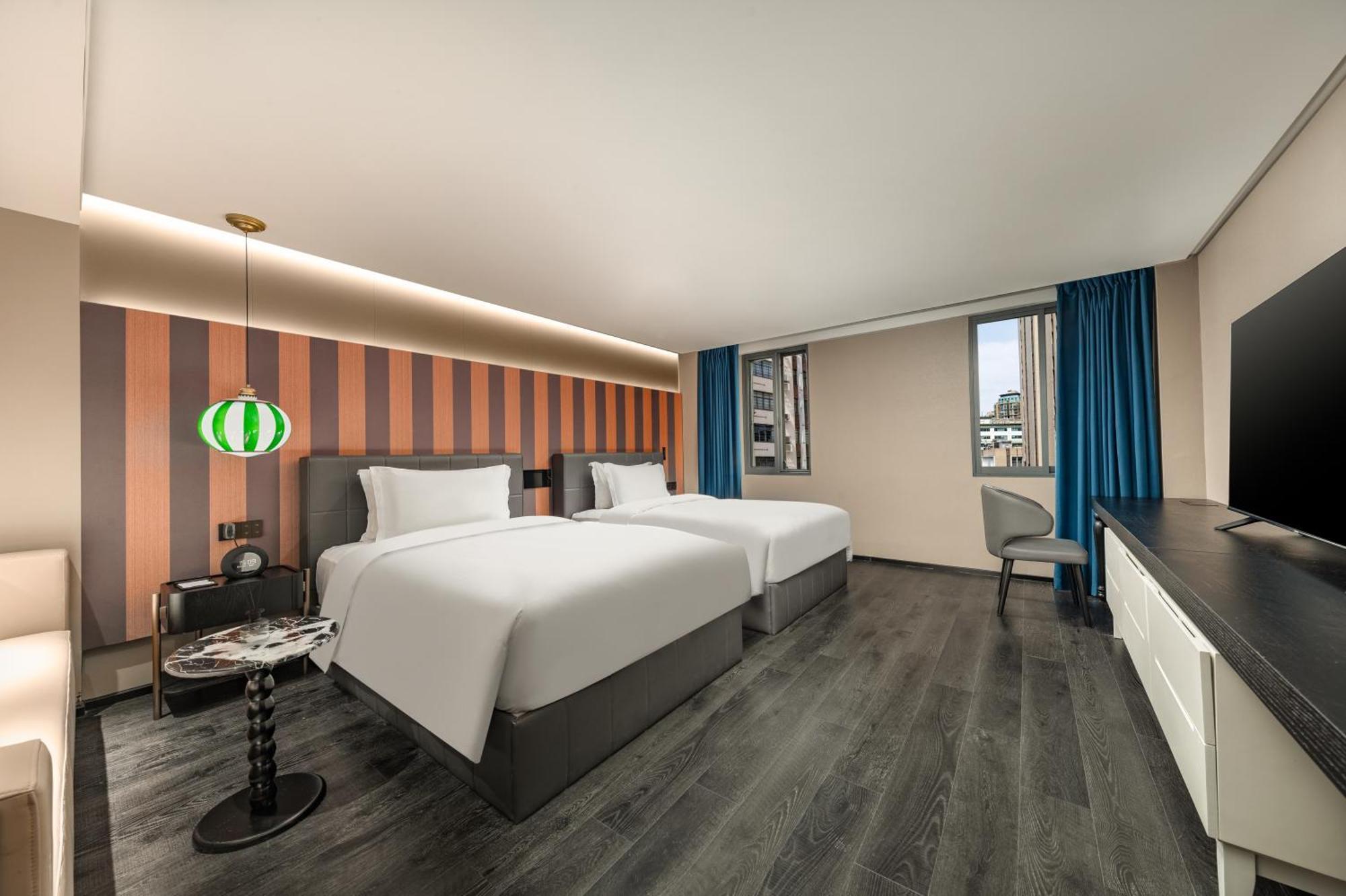 Jinglai Bushe Bund Nanjing West Road 上海